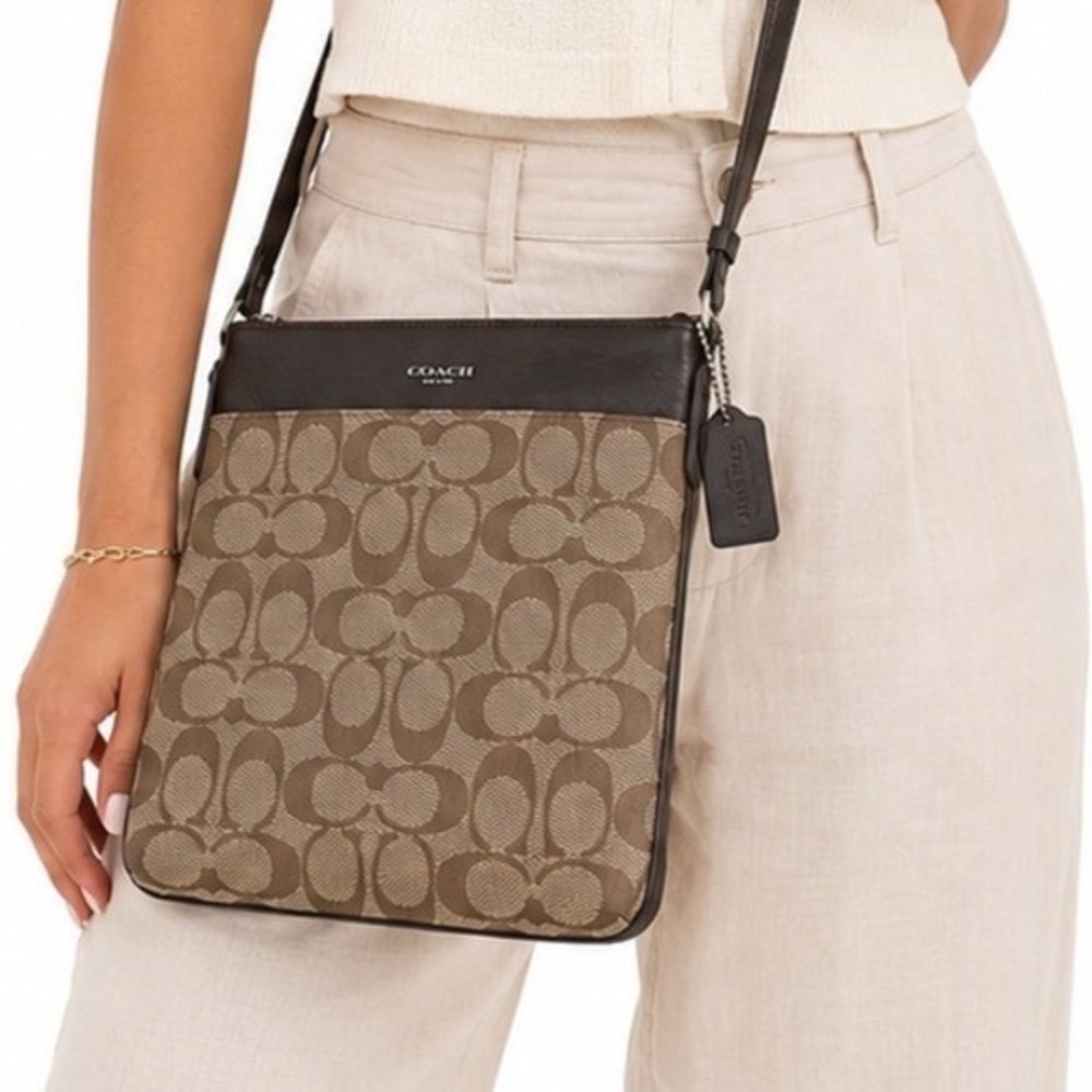 Coach Signature North South Swingpack Crossbody Bag‎ Brown Khaki Canvas Leather